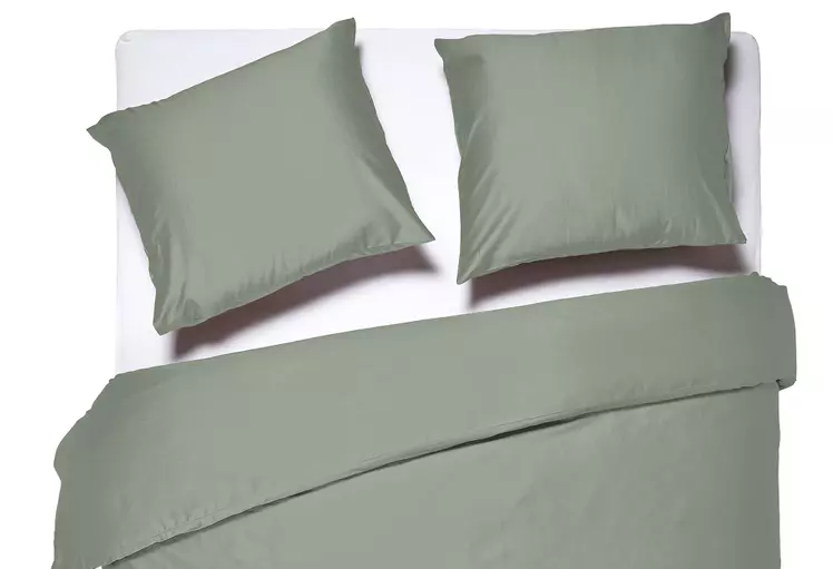 Materiaal: 100% katoen satijn 